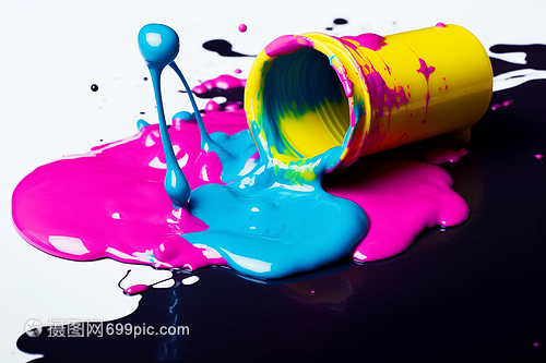 解構(gòu)白色背景上的油墨創(chuàng)意 工藝與美學(xué)的融合
